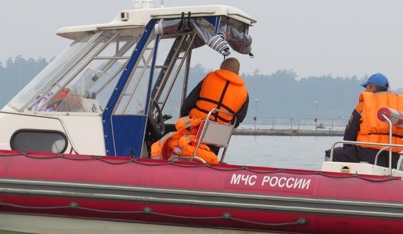 5 человек спасены в Карелии с перевернувшегося катамарана в Ладожском озере