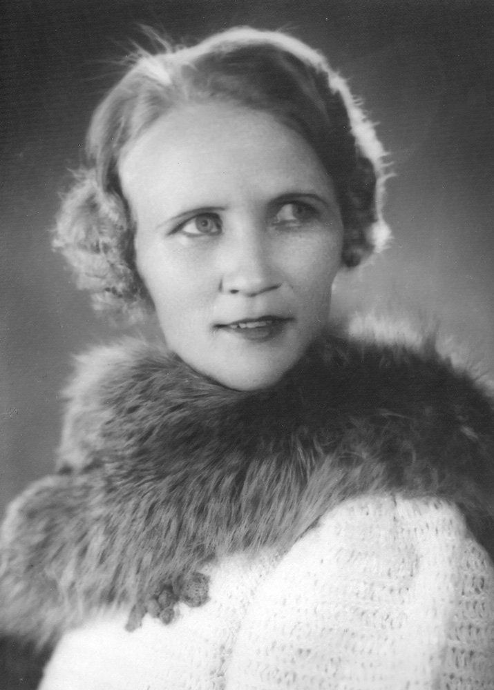 «Театр на лыжах», пивной бар и Тюбинген — 9 октября в истории Карелии