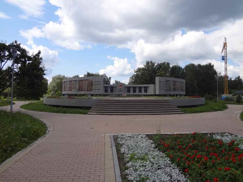 2565281-9_2.jpg