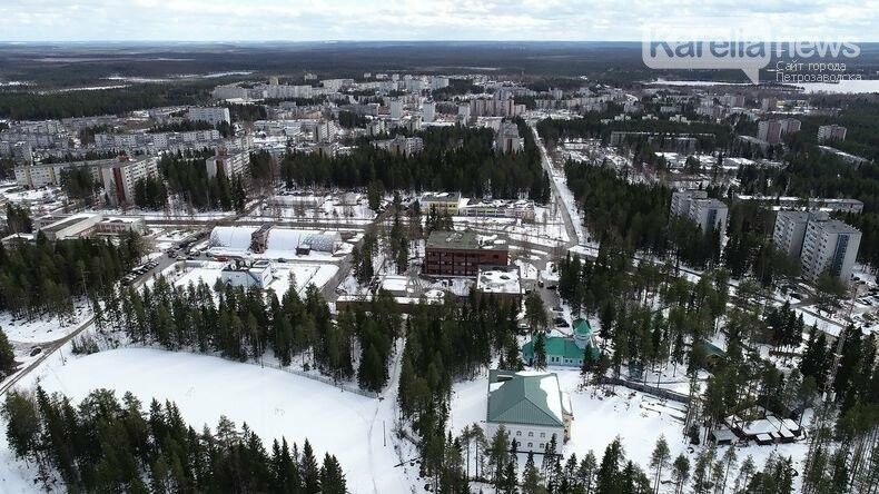 Жители Костомукши собирают подписи за отставку главы города