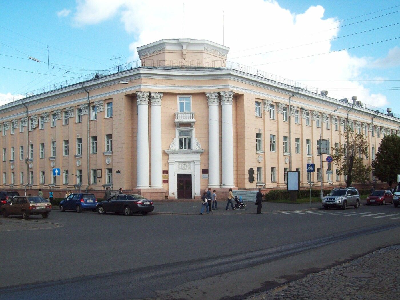 2608489-23_0.jpg