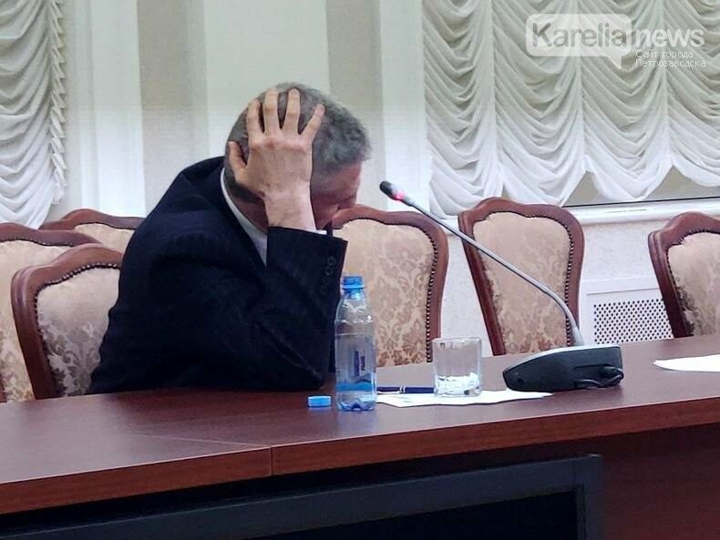 Артур Парфенчиков провалился в рейтинге аккаунтов губернаторов