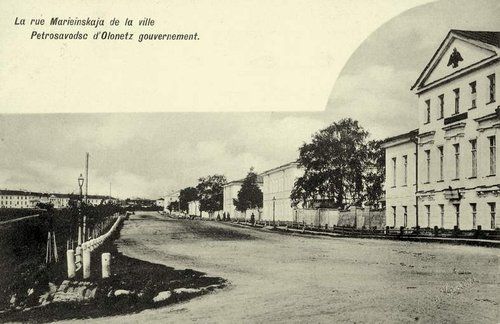 Городское управление, интервенция, Карелкомбанк и племсовхоз — 17 февраля в истории Карелии