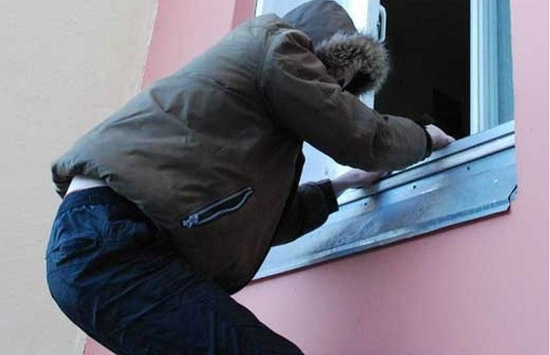 Серийный вор в Карелии украл имущество стоимостью 3,5 млн рублей