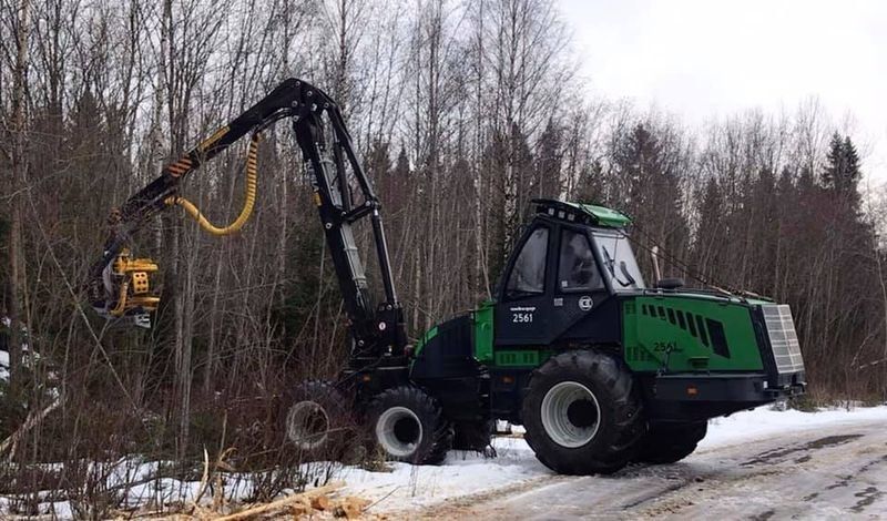 Первые харвестеры выпущены на заводе «Амкодор-Онего» в Петрозаводске