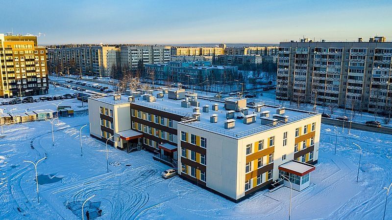 В России задумали продлевать работу детсадов