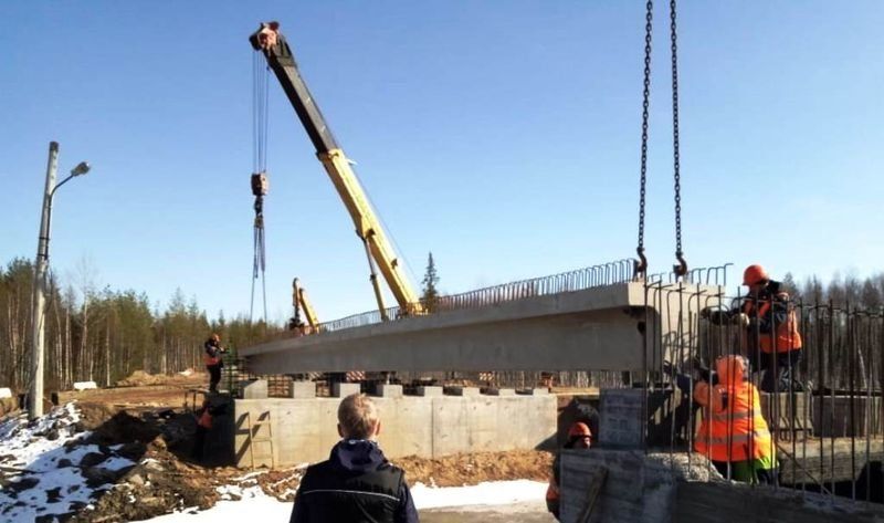 Пять мостов строят в районах Карелии