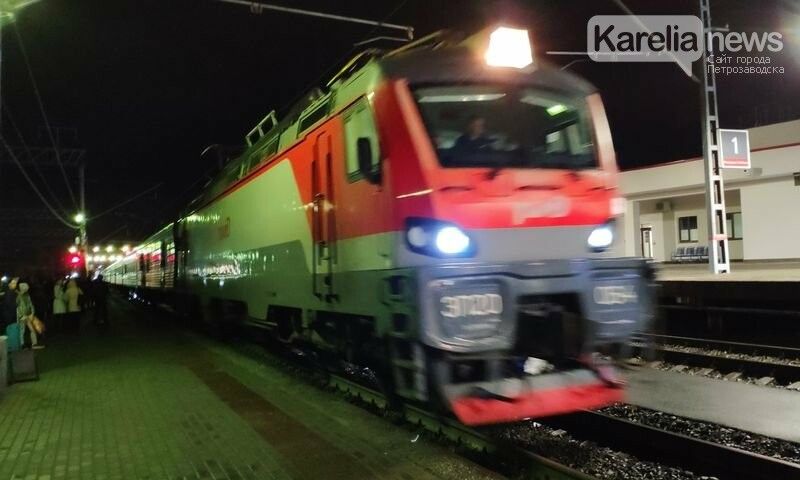 Без поездов, самолетов, автобусов. Карелия практически осталась без транспорта