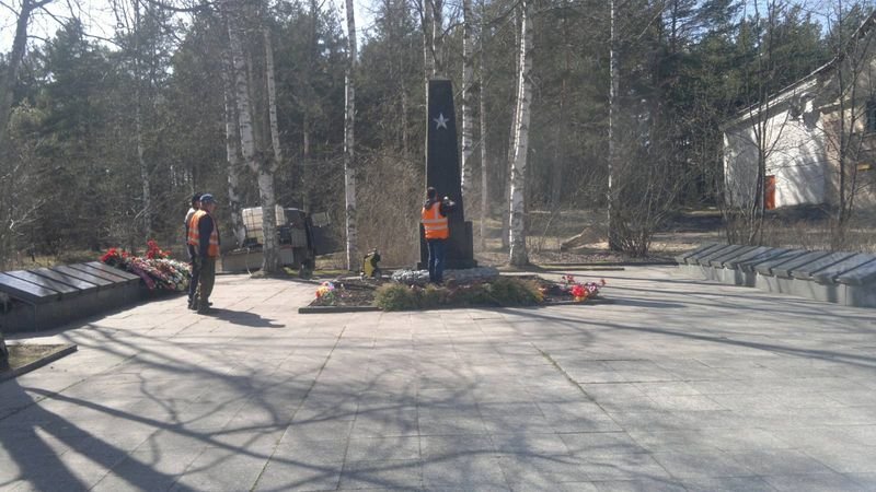 В Петрозаводске полным ходом идёт весенняя уборка