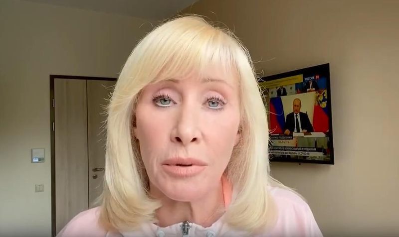 «Не делайте одолжение полиции». Болеющая коронавирусом депутат Оксана Пушкина обратилась к жителям Карелии