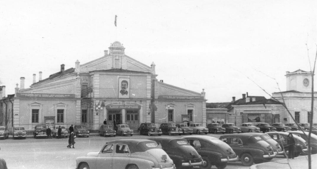 Карельское землячество и деятели искусства — 23 мая в истории Карелии