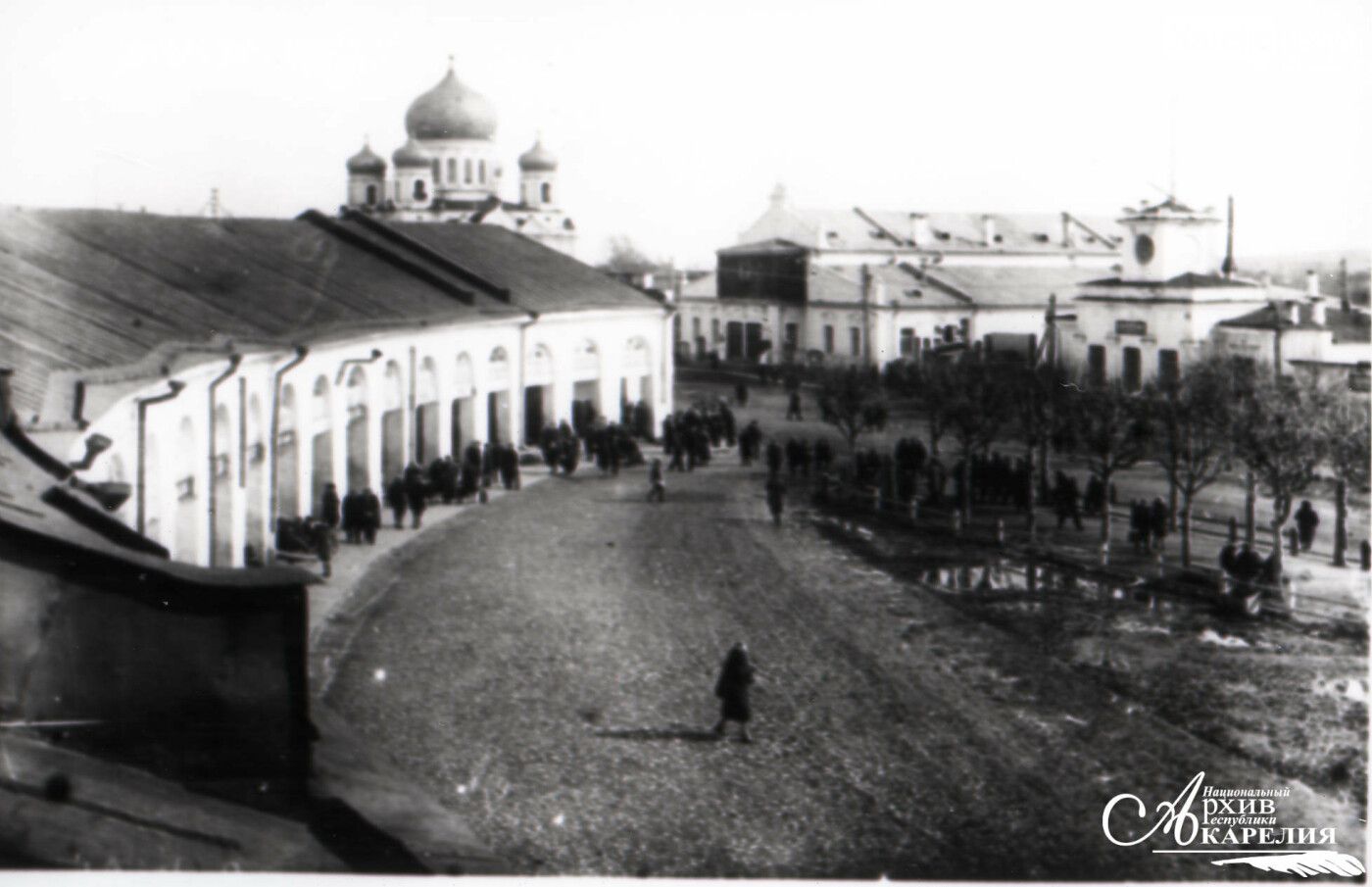 Народный театр драмы, лесной журналист, Кондопога и орден Октябрьской революции — 5 июня в истории Карелии