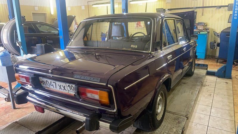 Петрозаводчане скинулись на машину дедушке, автомобиль которого сгорел прямо на дороге