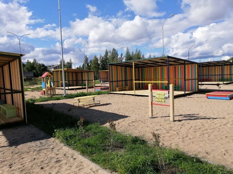 Осужденные исправительной колонии №9 города Петрозаводска изготовили веранды для нового детского сада