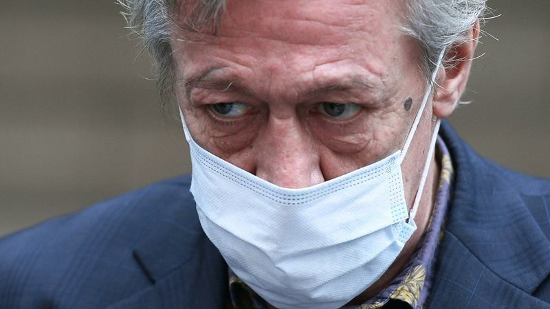 Погиб поэт, невольник чести… Как актер Михаил Ефремов себя убивал