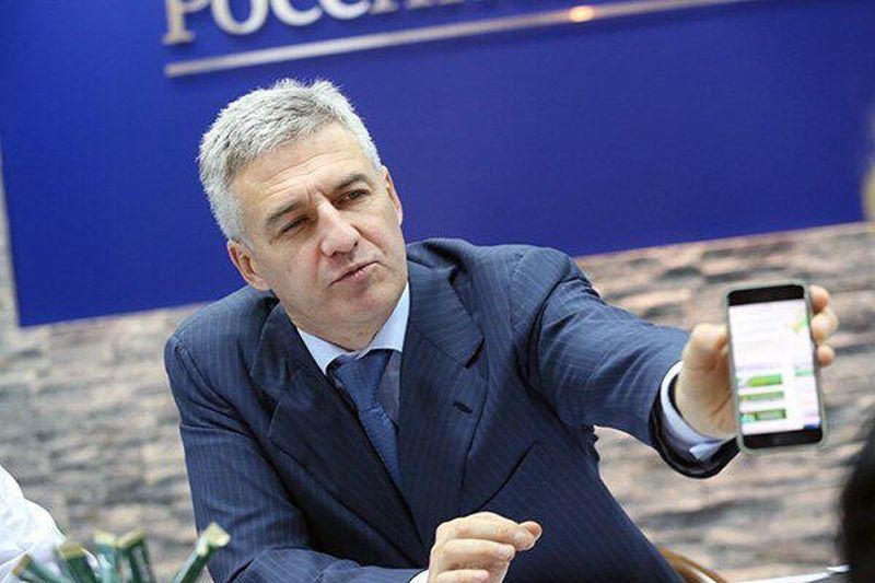 Что пиарщику смерть, людям хорошо. Как Артур Парфенчиков героем соцсетей стал