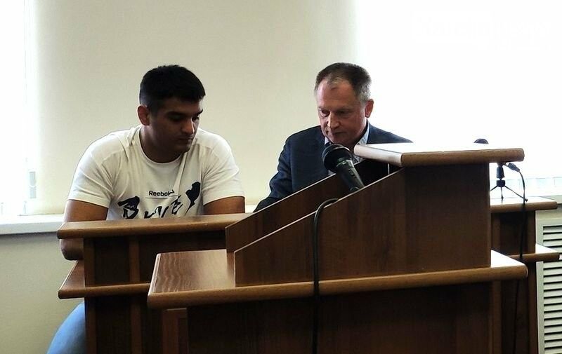 Осужденный за избиение каратист Кадашев снова судится с «Карелия.Ньюс», теперь в Санкт-Петербурге