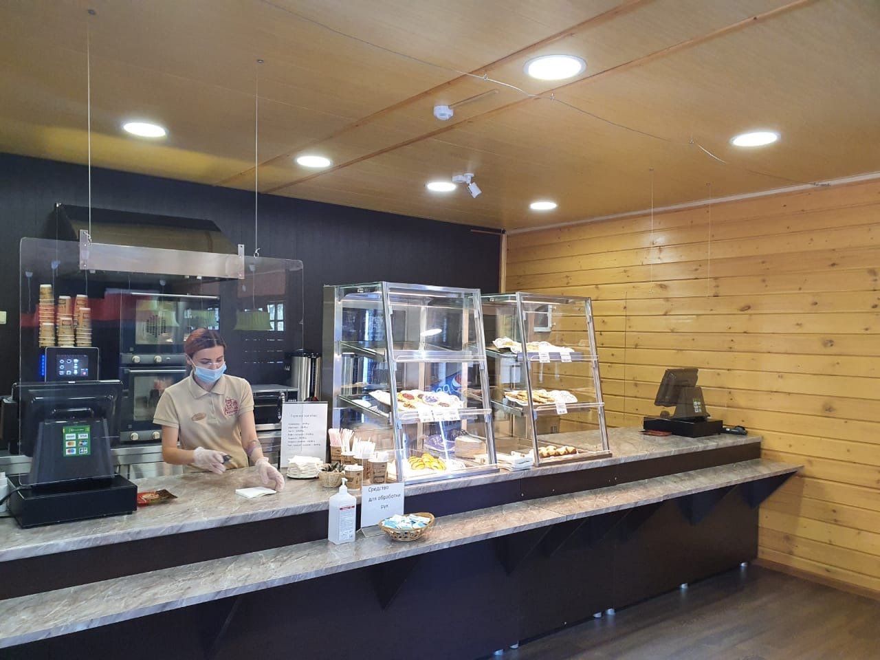 Глава Карелии разрешил некоторых заведениям общепита работать по ночам