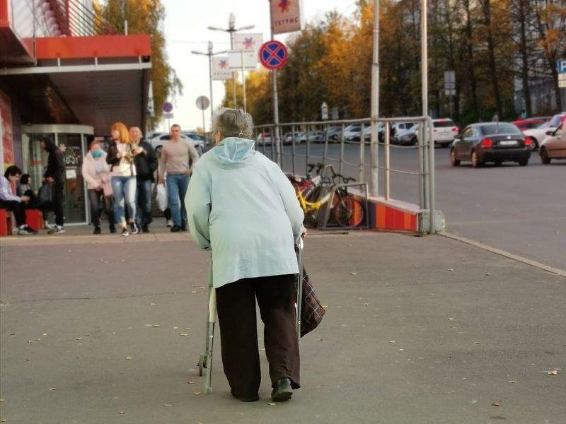 Минтруд и Пенсионный фонд России не будут проверять дополнительные доходы пенсионеров