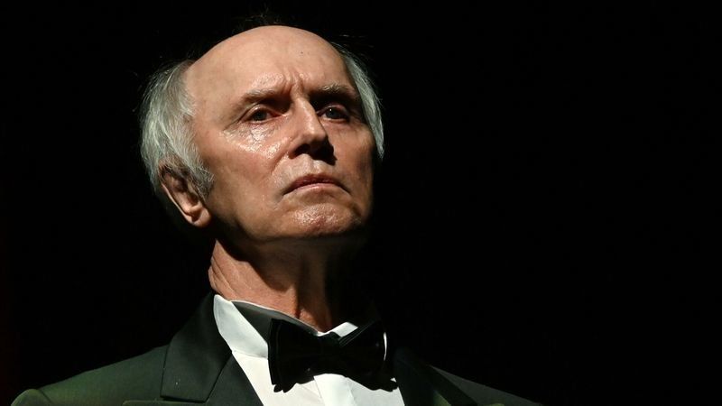 Актер, сыгравший доктора Борменталя в «Собачьем сердце», скончался от коронавируса