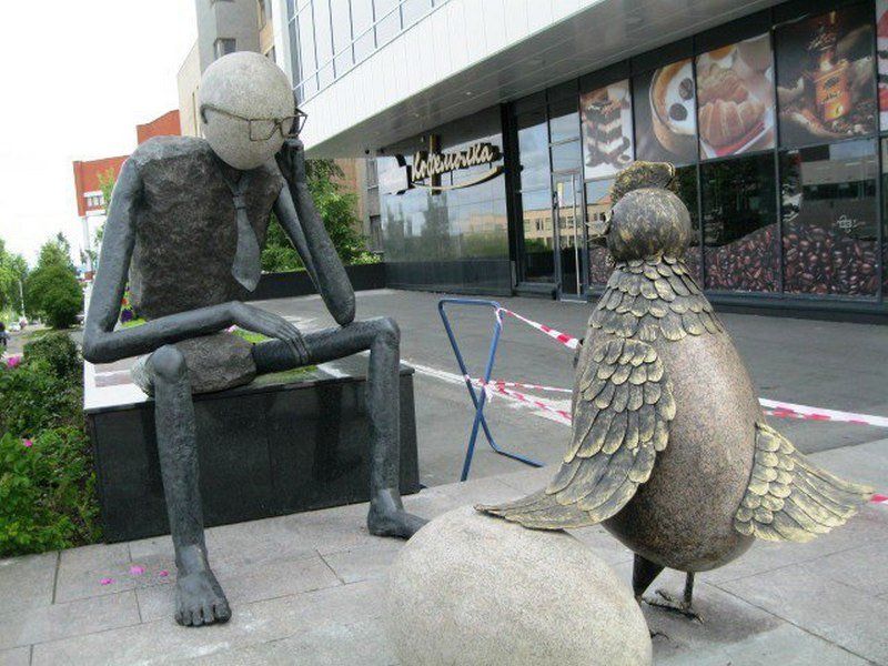 Два карельских арт-объекта поборются за звание самой необычной скульптуры страны