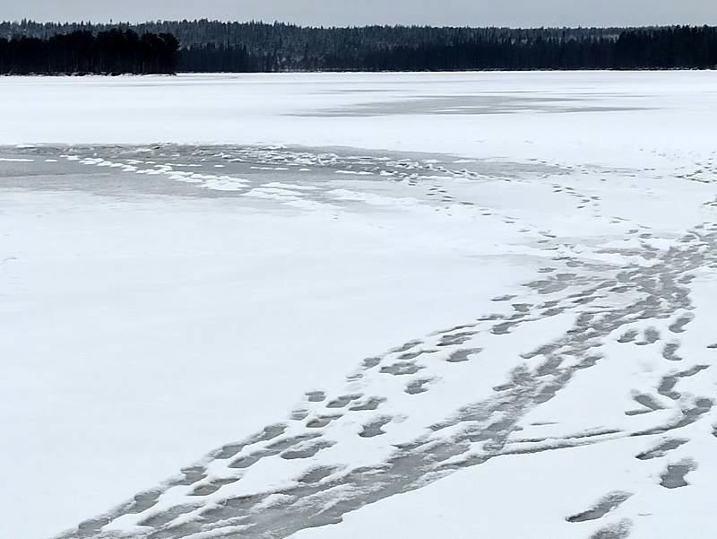 Найдены тела пропавших в Медвежьегорском районе рыбаков