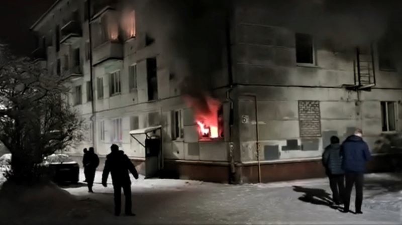 На пожаре в Петрозаводске спасли 8 человек