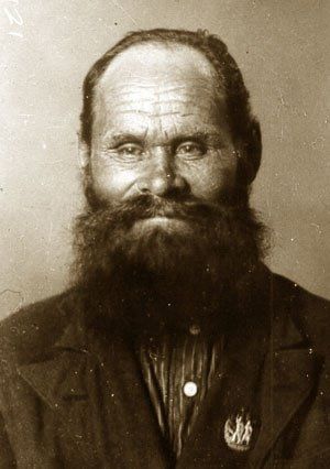 Сказитель, Герой, летчик и поэт — 14 августа в истории Карелии