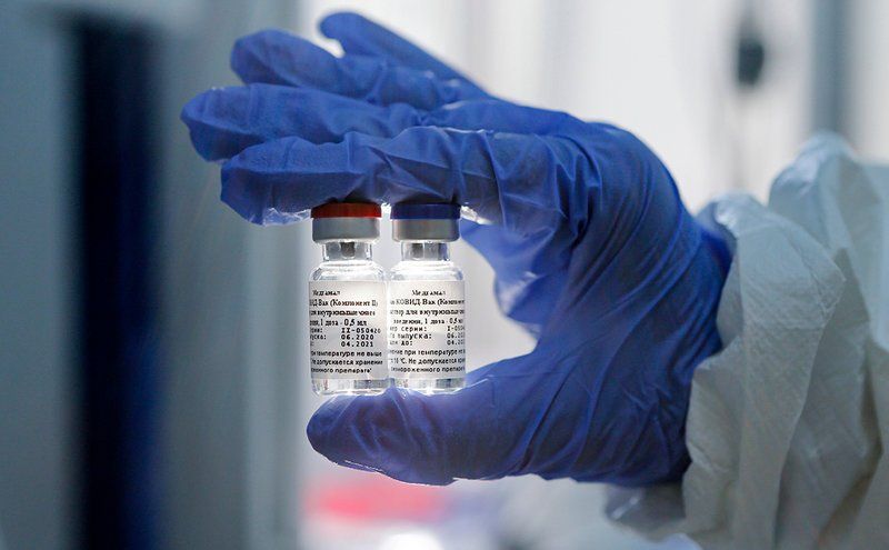 В Госдуму внесли проект о включении вакцинации от Covid-19 в календарь прививок