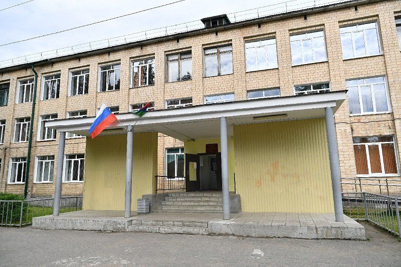 Для школ Петрозаводска подготовят отдельную программу ремонта