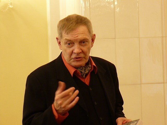 3182598-22_0.jpg