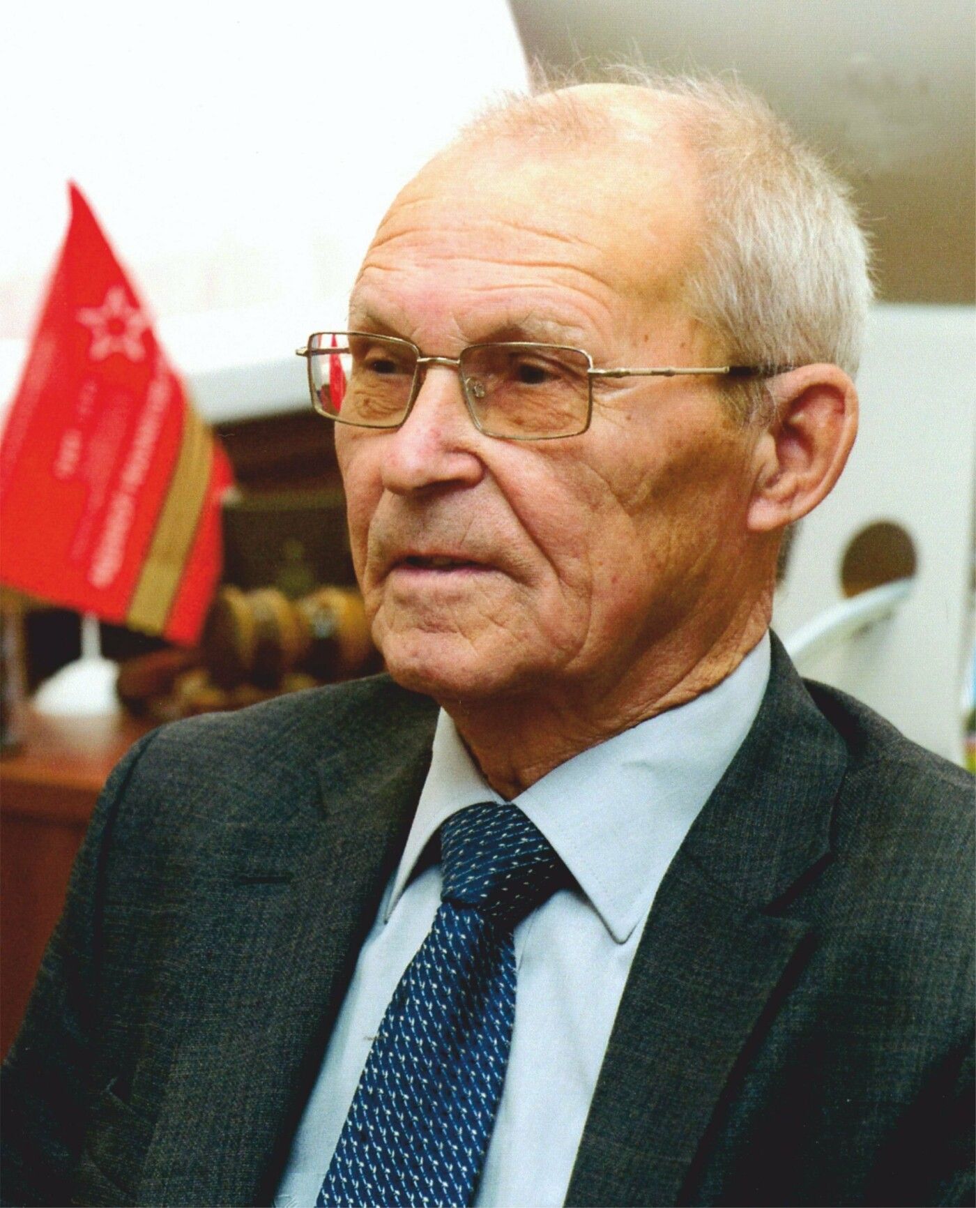 3200442-13_0.jpg
