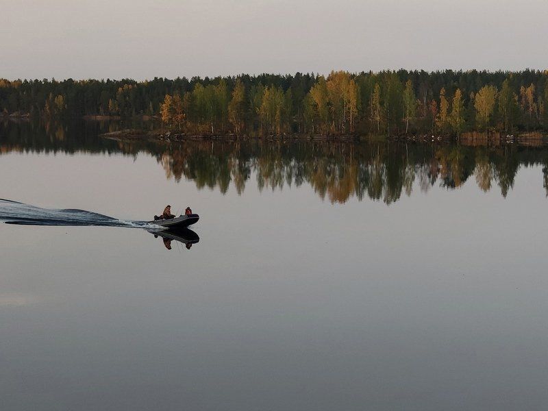 Ладога возглавила рейтинг красивейших озер для отдыха осенью