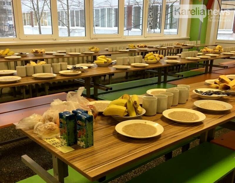 Родители детей-инвалидов сомневаются в качестве школьного питания и решили провести опрос