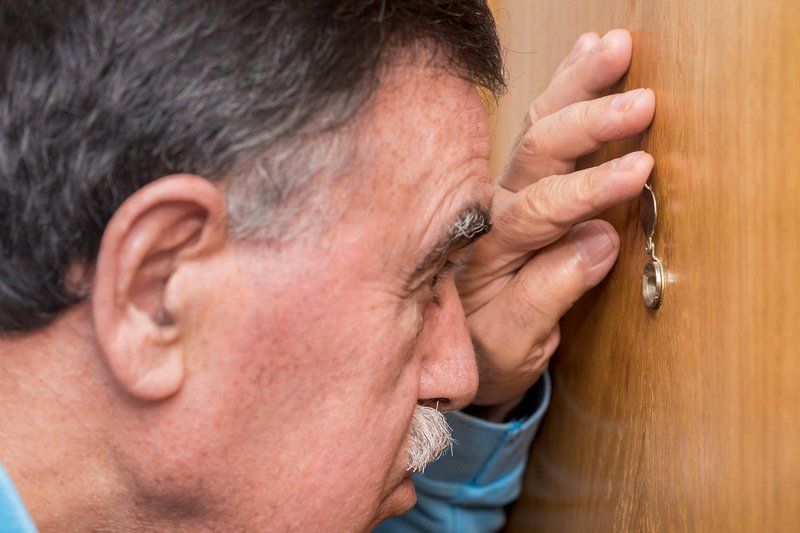 Двое молодых людей под видом сотрудников пожарной службы обманывали жителей Кондопоги